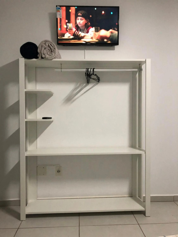 Kitnet 1 mobiliada no centro de Torres a 600m da Praia Grande