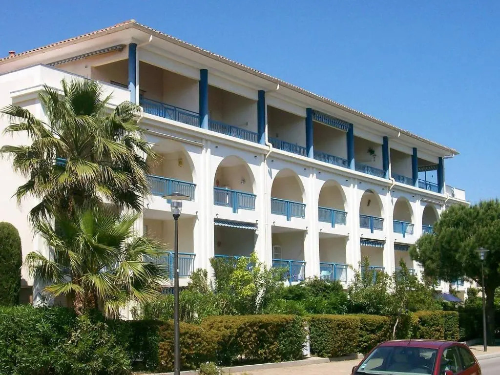 Appartement Le Lavandou, 2 pièces, 4 personnes - FR-1-251-411