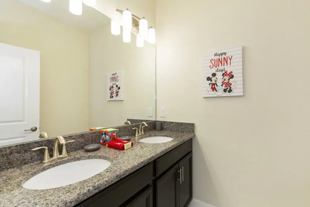 Storey Lake - 3066 Gatsby Street