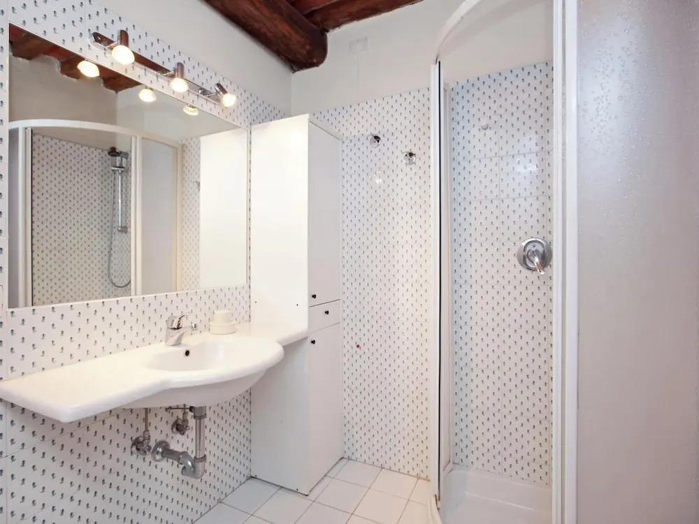 Country Estate With a 16th Century Castle in the Chianti Area