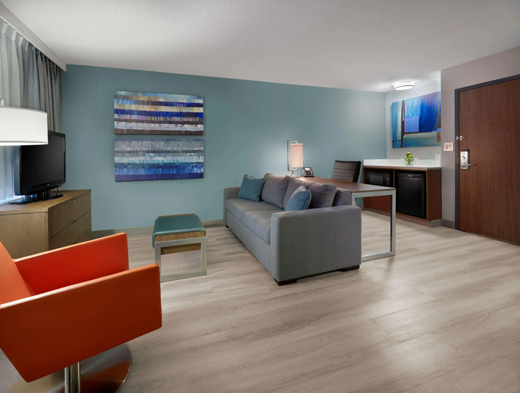 Radisson Suites Hotel Toronto Airport