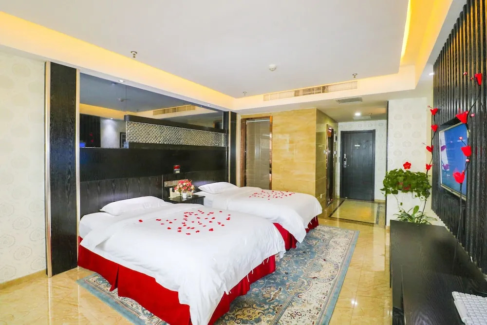 Rafael Hotel