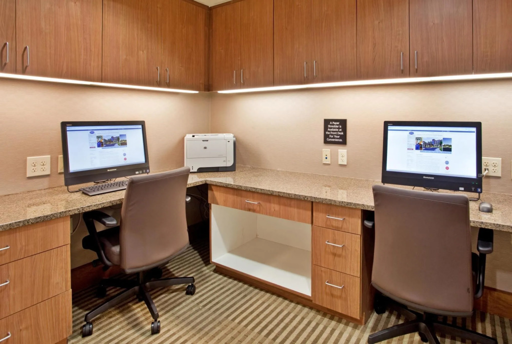 Hampton Inn & Suites Phoenix Glendale-Westgate