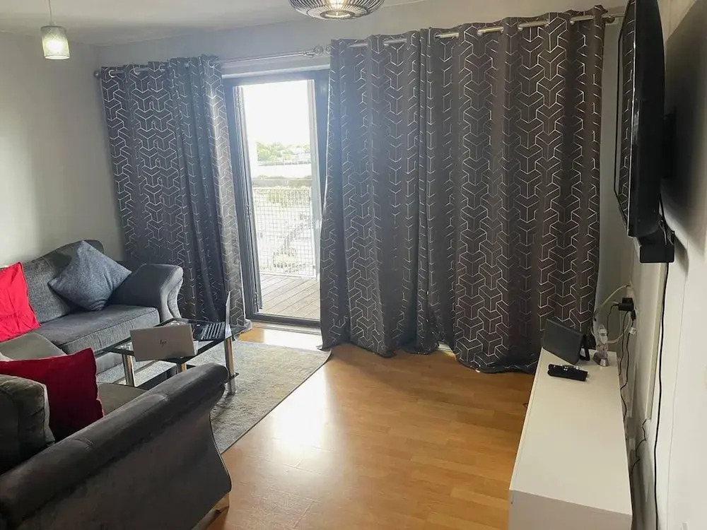 Remo Apartment Near Canary Wharf & 02