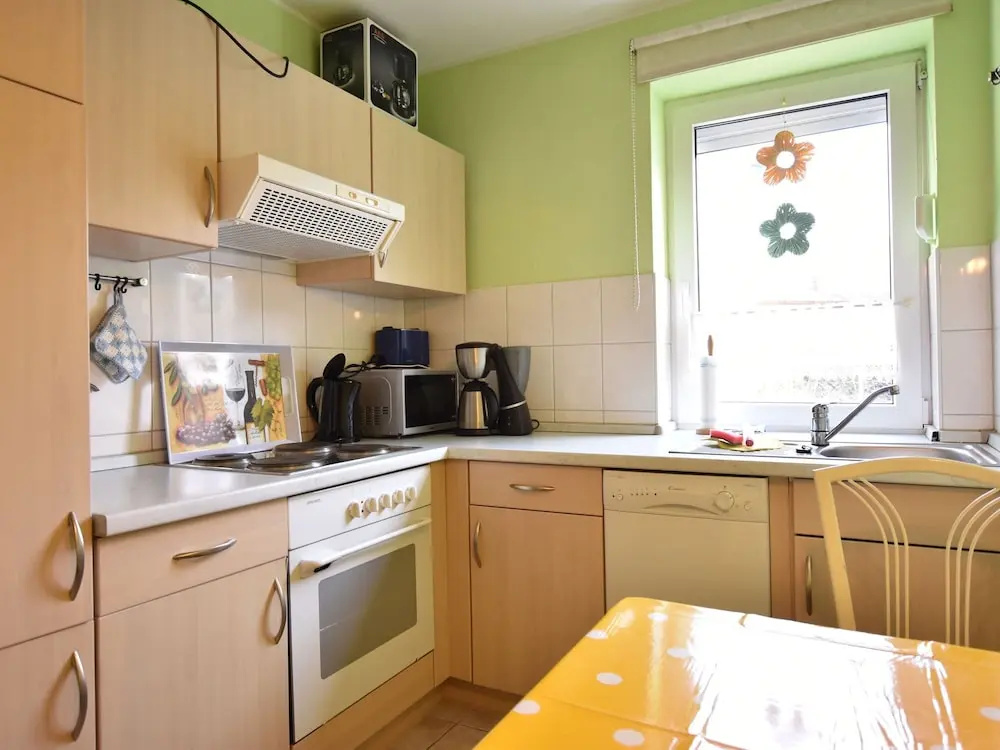 Quaint Apartment near Sea in Boltenhagen