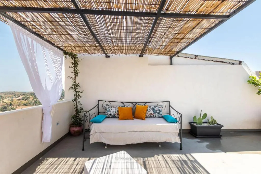 Piano Alto House in Noto
