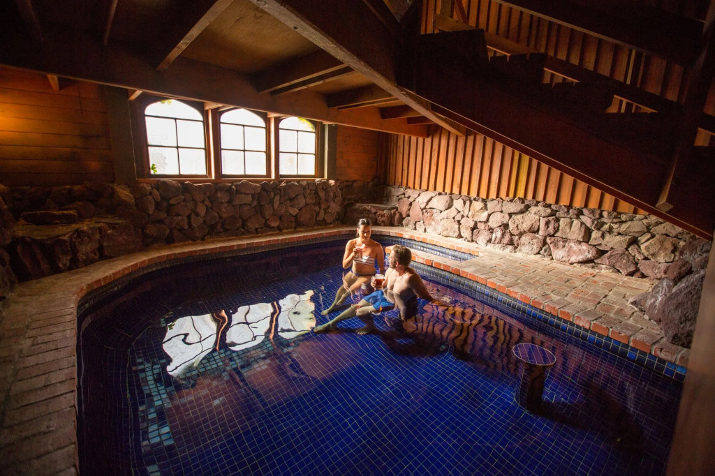 The Powderhorn Chateau
