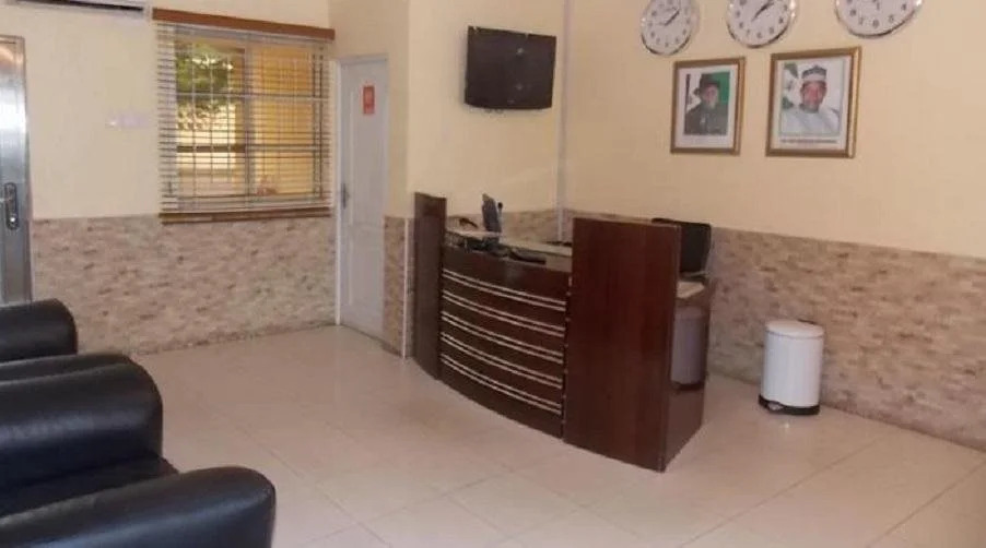 Kriscane Suites Annex