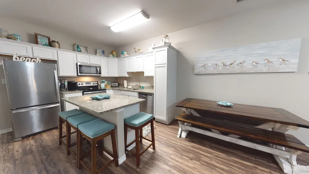The Chic 3 Bedroom Townhouse