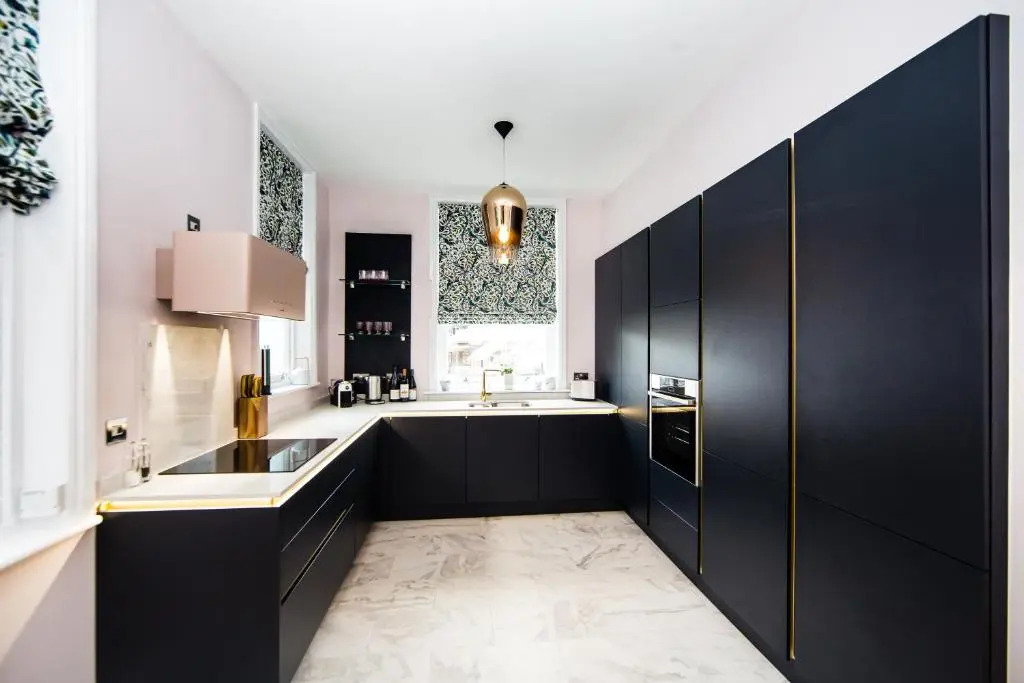 Maison Parfaite HG1 - 2 Luxury apartments with Parking Space - Near town centre