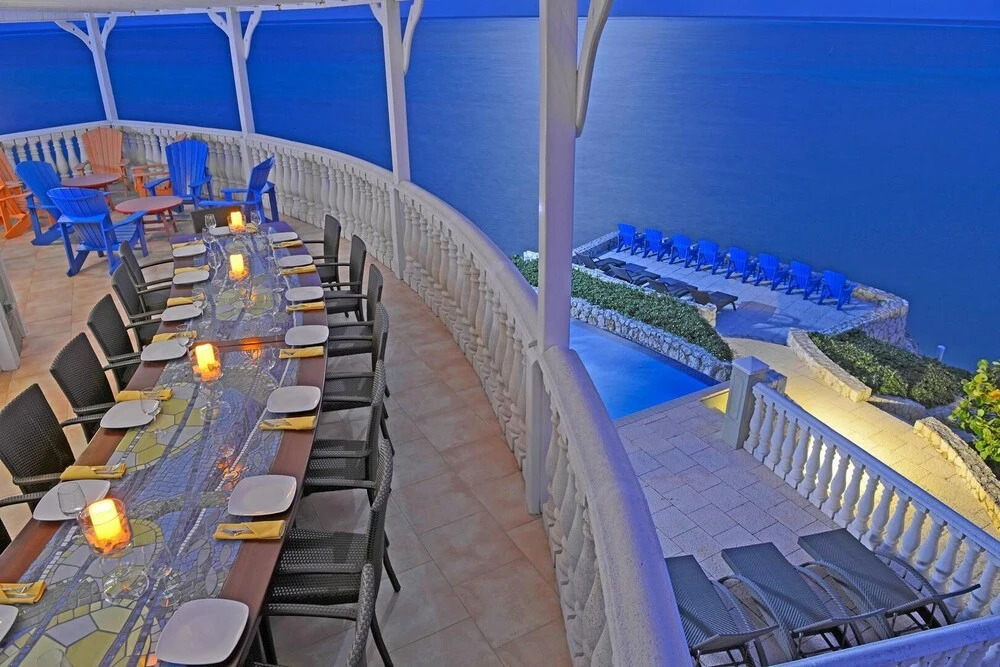 Cayman Castle