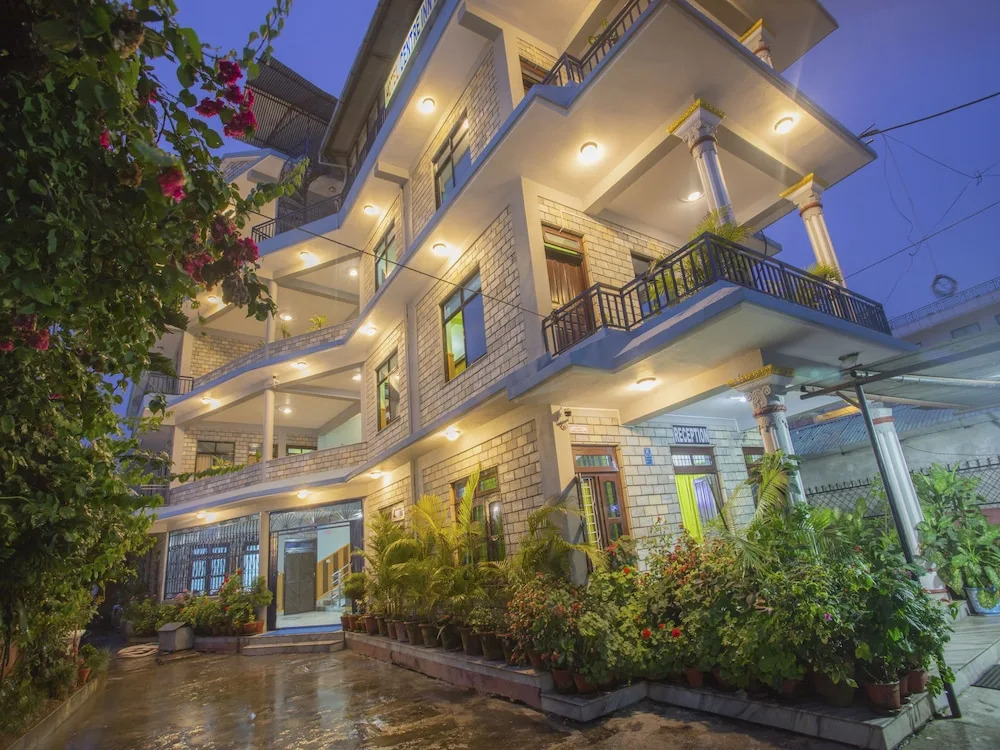 Hotel Center Inn Lake