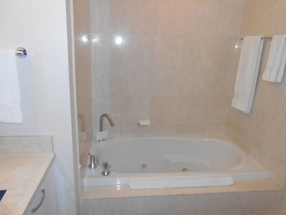 Ocean View Condos - 4 Star Beach Resort