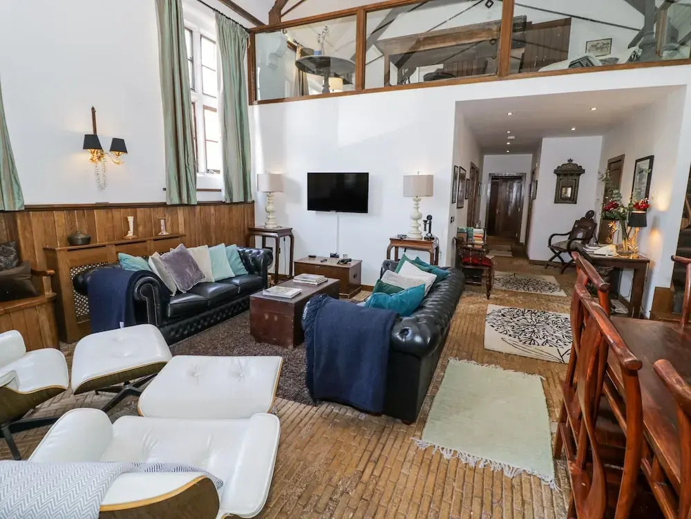 Chetwynd Lodge