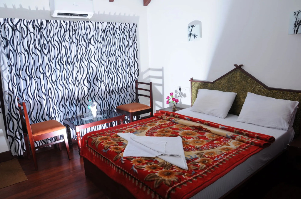 Cosy Premium Houseboats