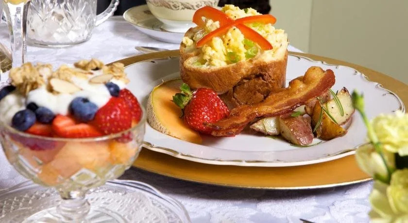 DuPont Mansion Bed & Breakfast