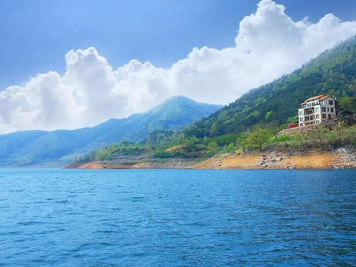 Hwanggeumhosutga pension