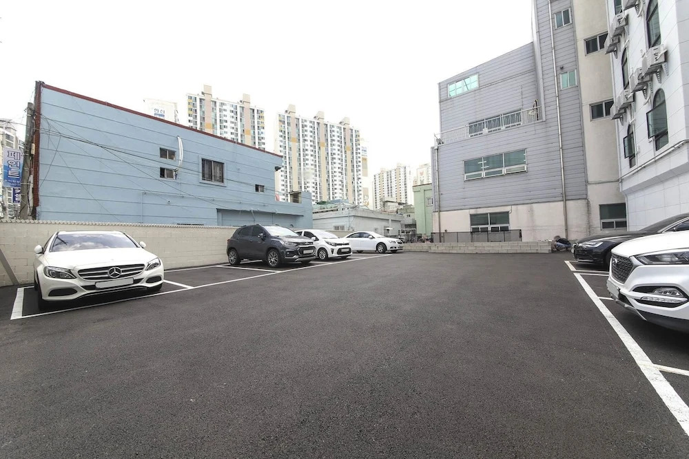 Sasang ND 1226 Hotel