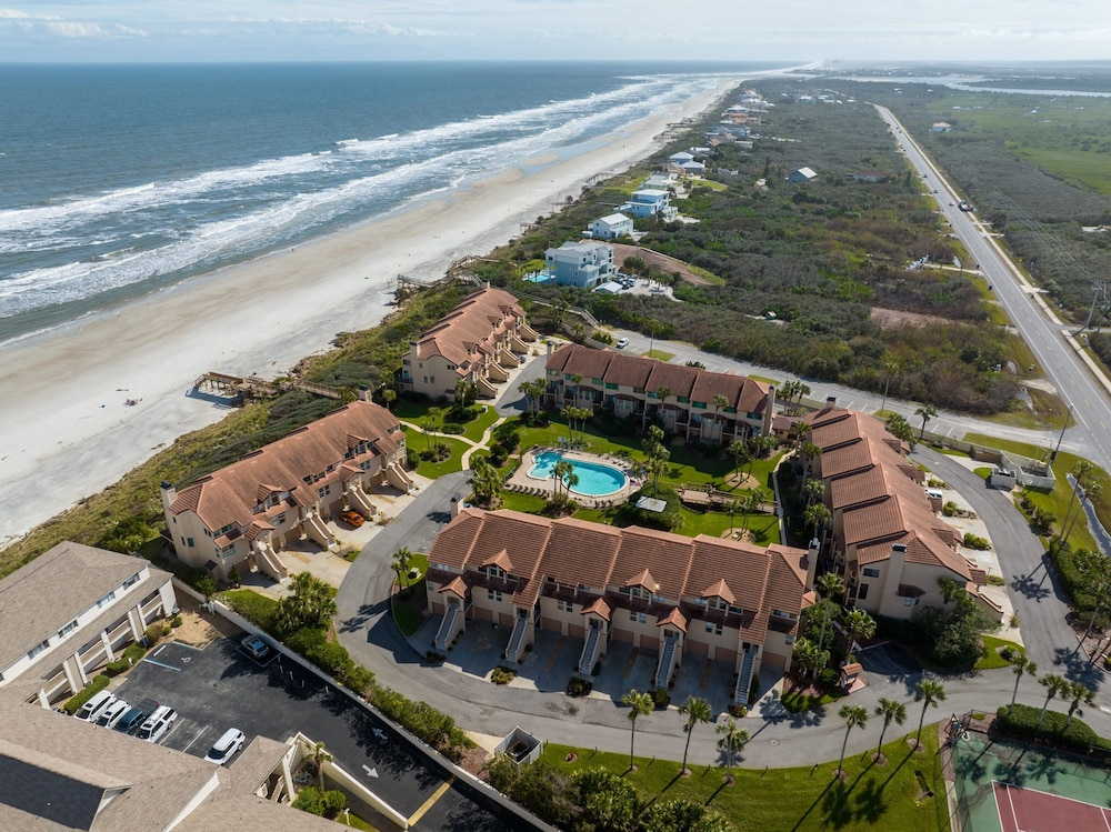 Spyglass 32 by Distinctive Beach Rentals