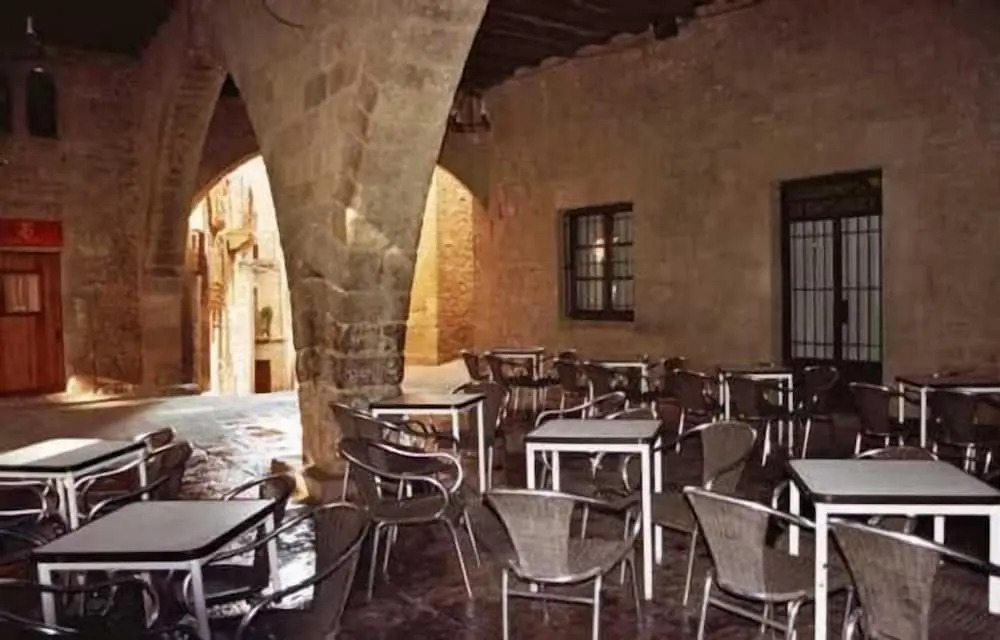 Hostal Las Coronas