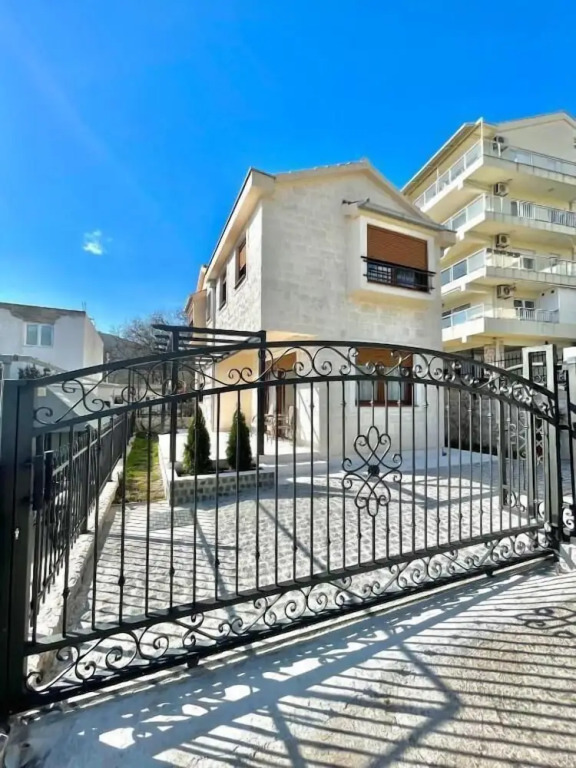 Villa Serenity