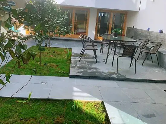 Zhonghan Small Courtyard