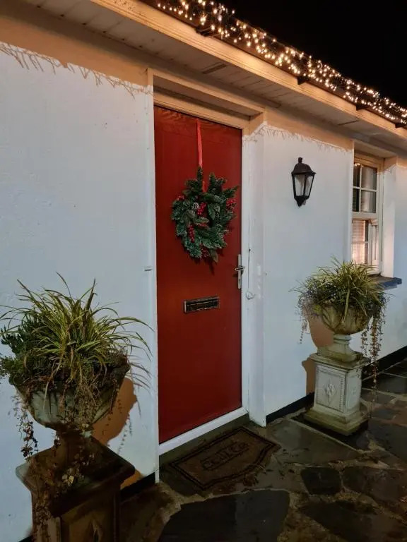 Kiltoy Cottage
