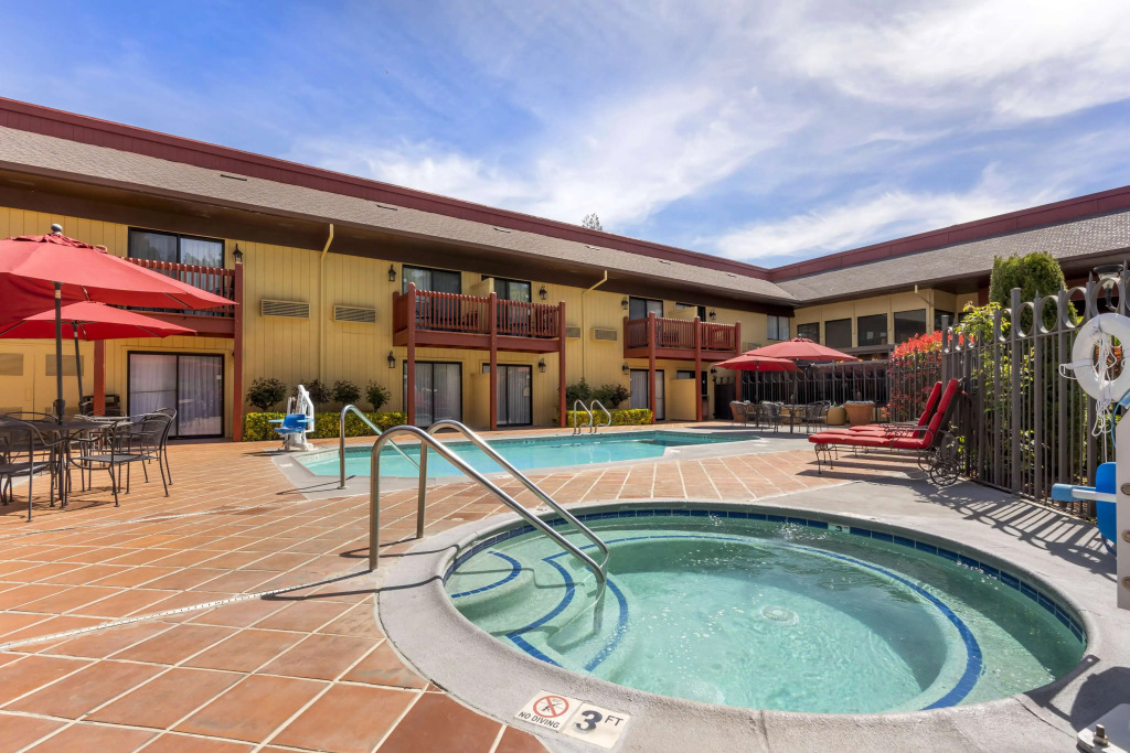 Best Western Plus Placerville Inn