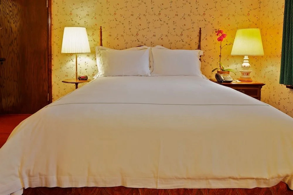 The Deer Path Inn