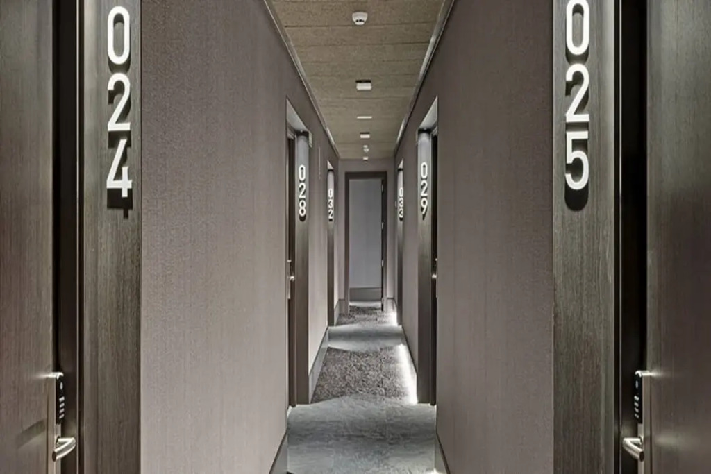 B&B HOTEL Santiago Milladoiro