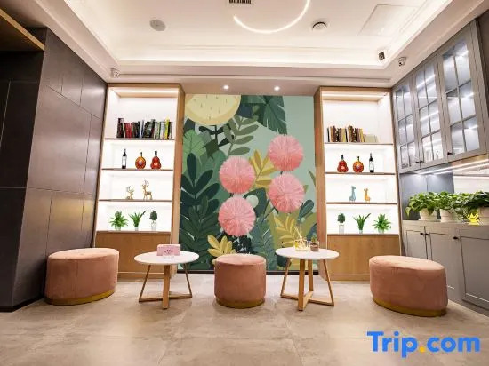Xinzheng Good Friend Smart Hotel (Henan Engineering College Longhu Campus Branch)