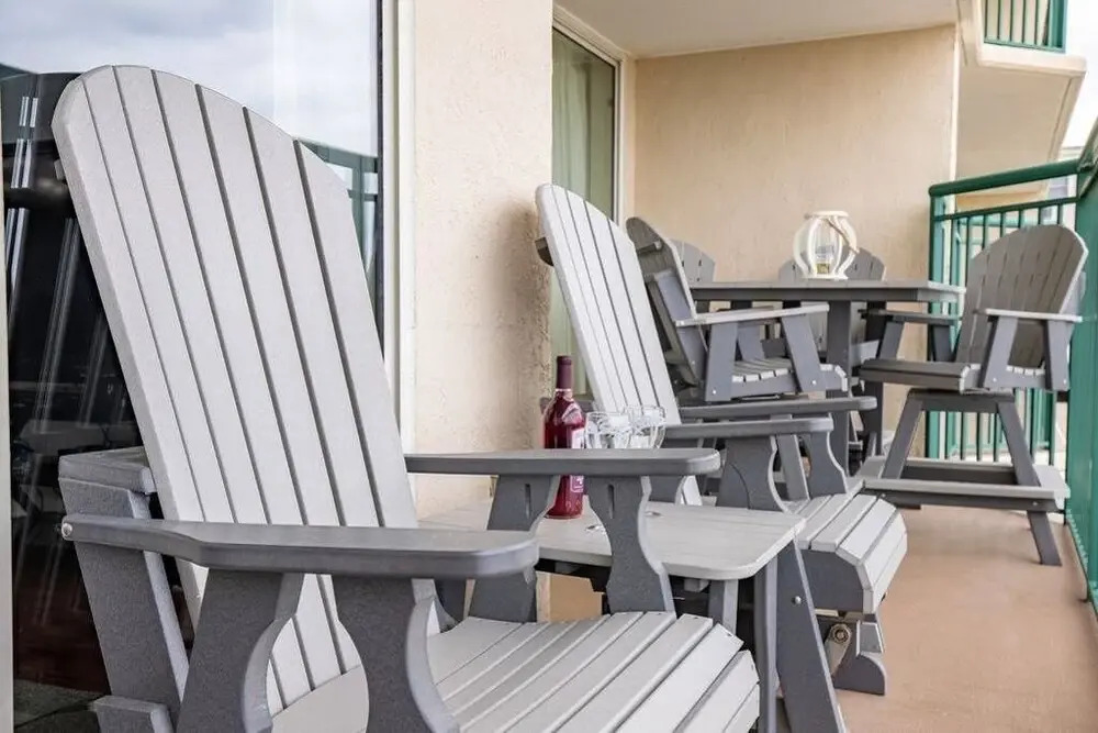 Windy Hill Dunes 104 3 Bedroom Condo by RedAwning, North Myrtle Beach
