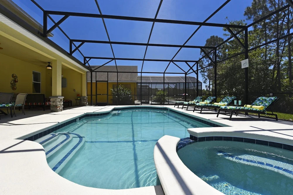 Watersong Resort Six-bedroom