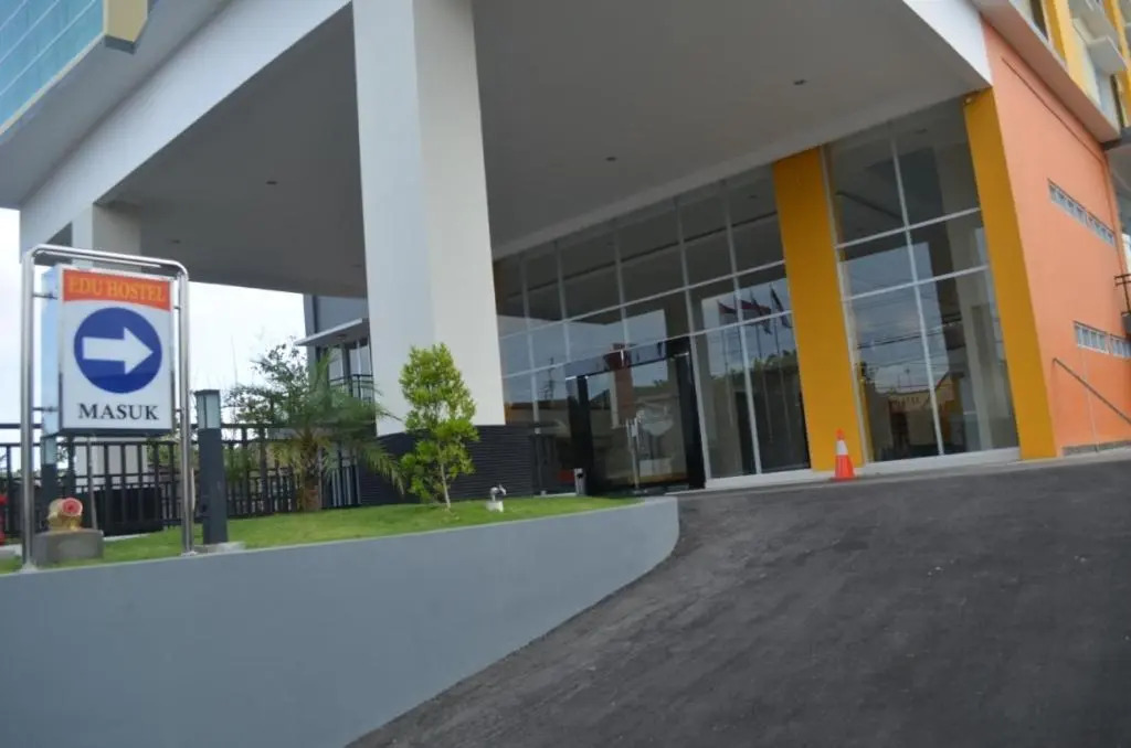 EDU Hostel