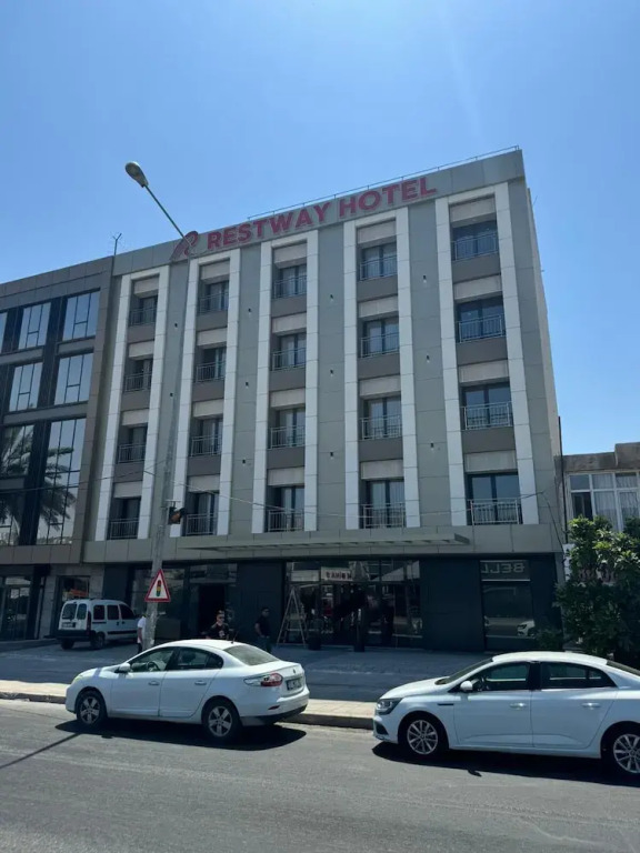 Restway Hotel
