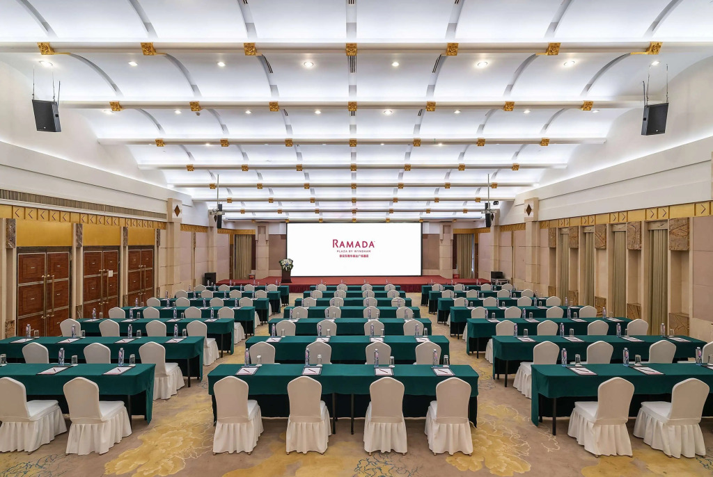 Ramada Plaza By Wyndham Taian
