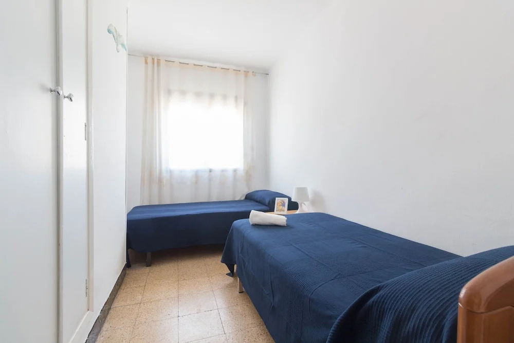 Apartamento Capellans Ref. 1077  by Iberplaya