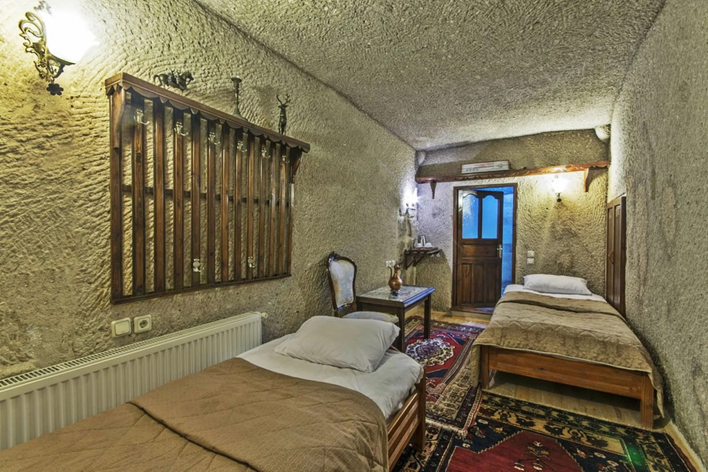 Antique Terrace Cave Suites