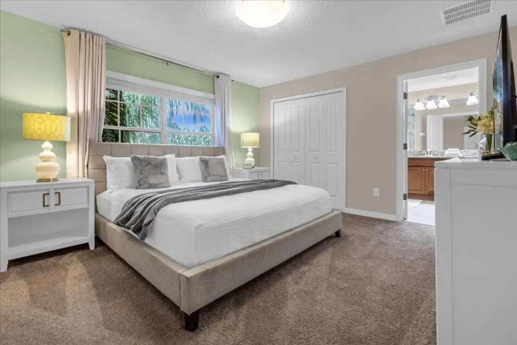 4 Bedrooms 3 Bathrooms Storey Lake 3195 Pp