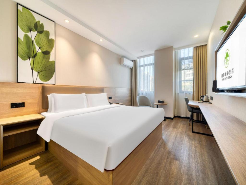 GreenTree Inn HuZhou AnJi YingBin Avenue Express Hotel