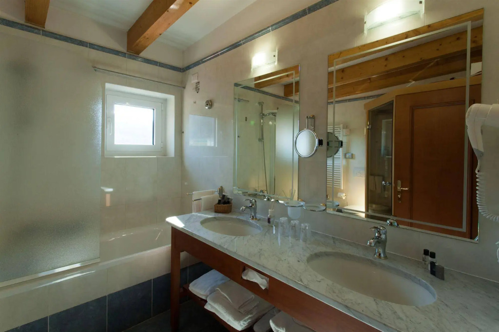 Sartoris Hotel