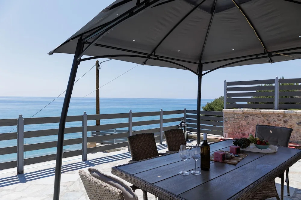 Villa Renata & Villa Filippos with private Plunge Pool by Konnect