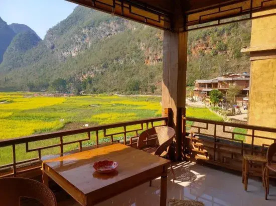 Guangnan Taoxi Riverside Homestay