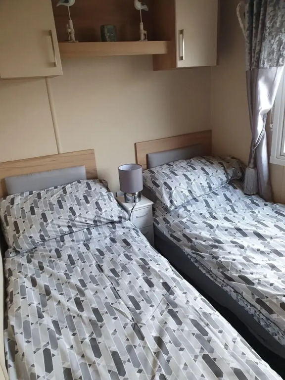 MB Caravans Towyn