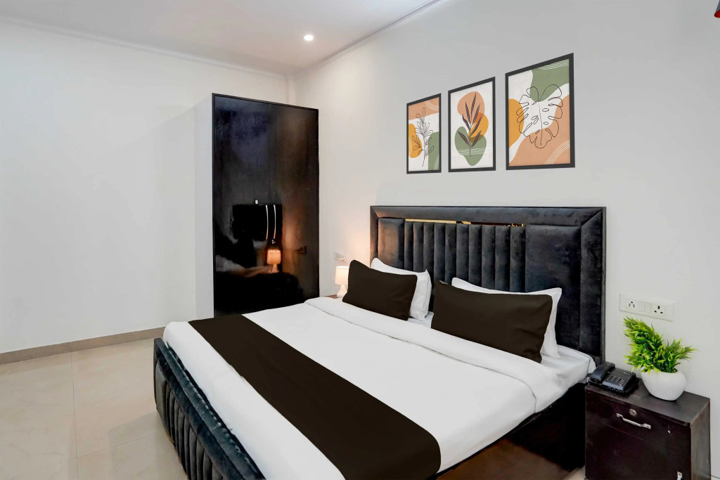 Collection O Sector 53 Golf Course Road