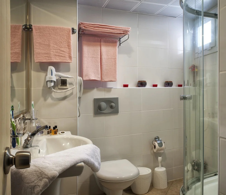 Asmira Royal Hotel