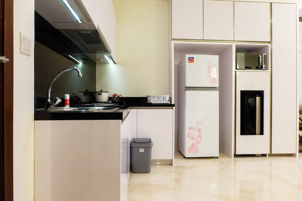 Great Location Pancoran Lavenue Apartment