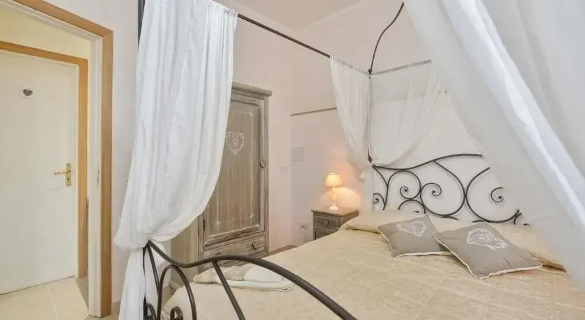 Maison Romantique