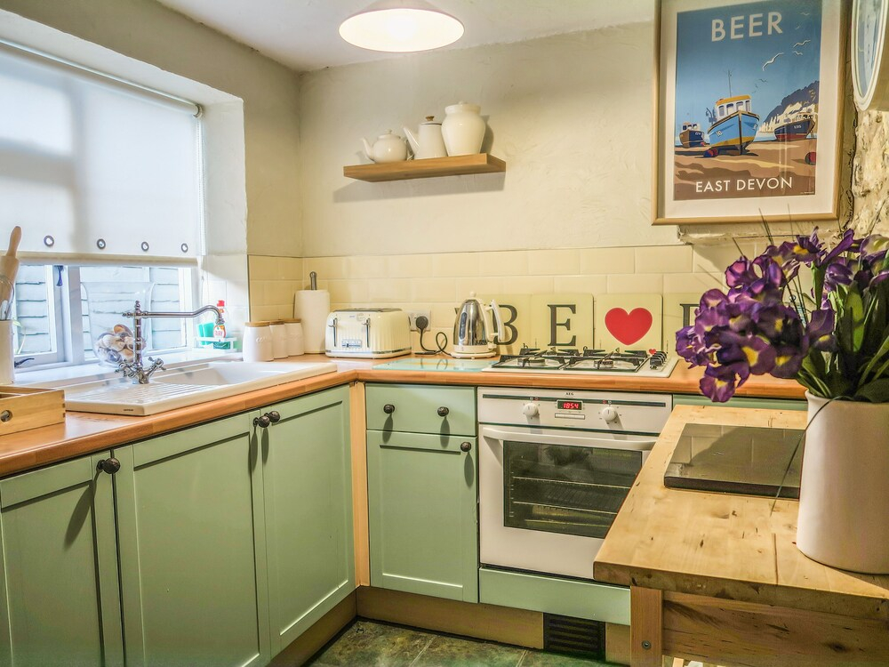 Craft Cottage