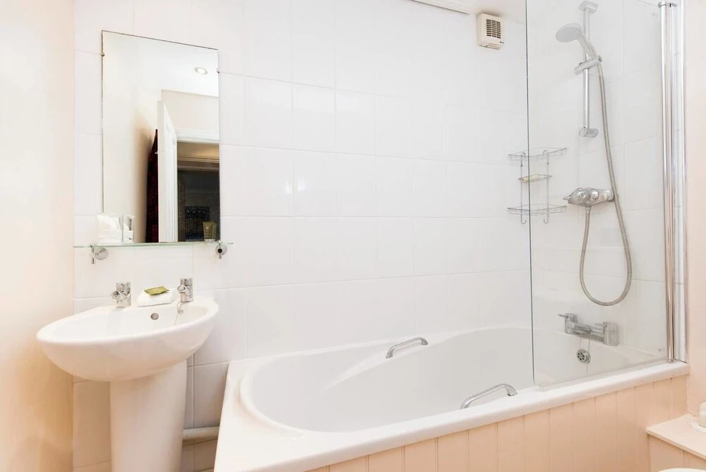 Charming 2BR garden flat in Clapham